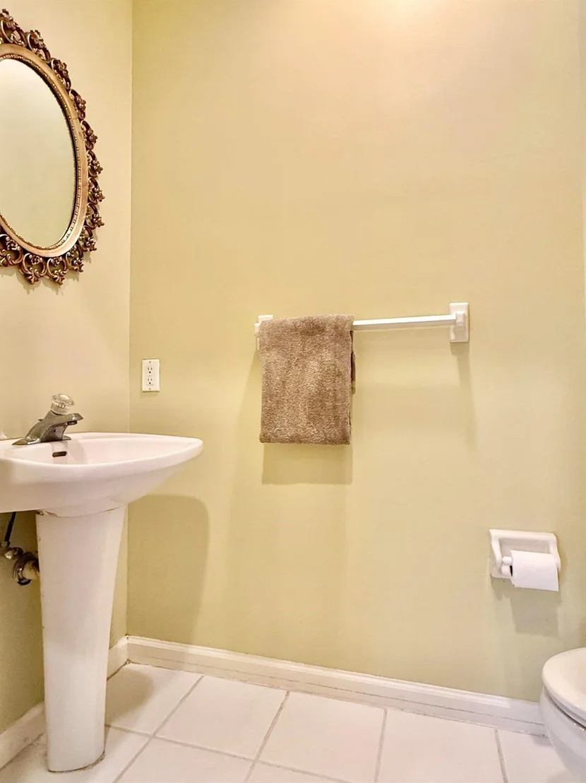 Photo of 13268 151 Lane N