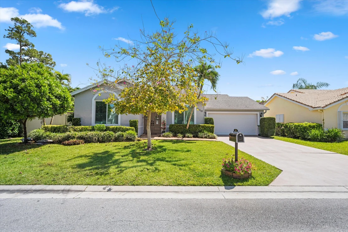Photo of 1110 Aviary Road