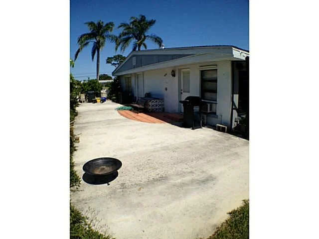 Photo of 1356 NW Pine Lake Drive