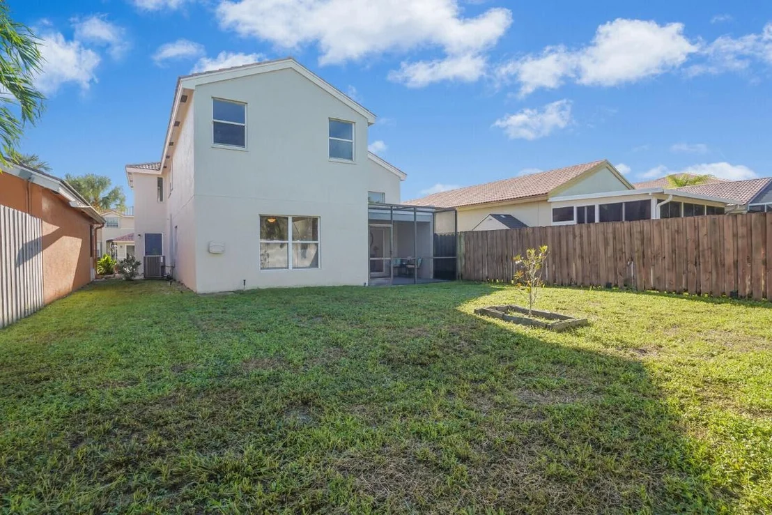 Photo of 7039 Middlebury Drive