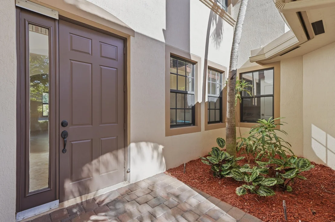 Photo of 16155 Rosecroft Terrace