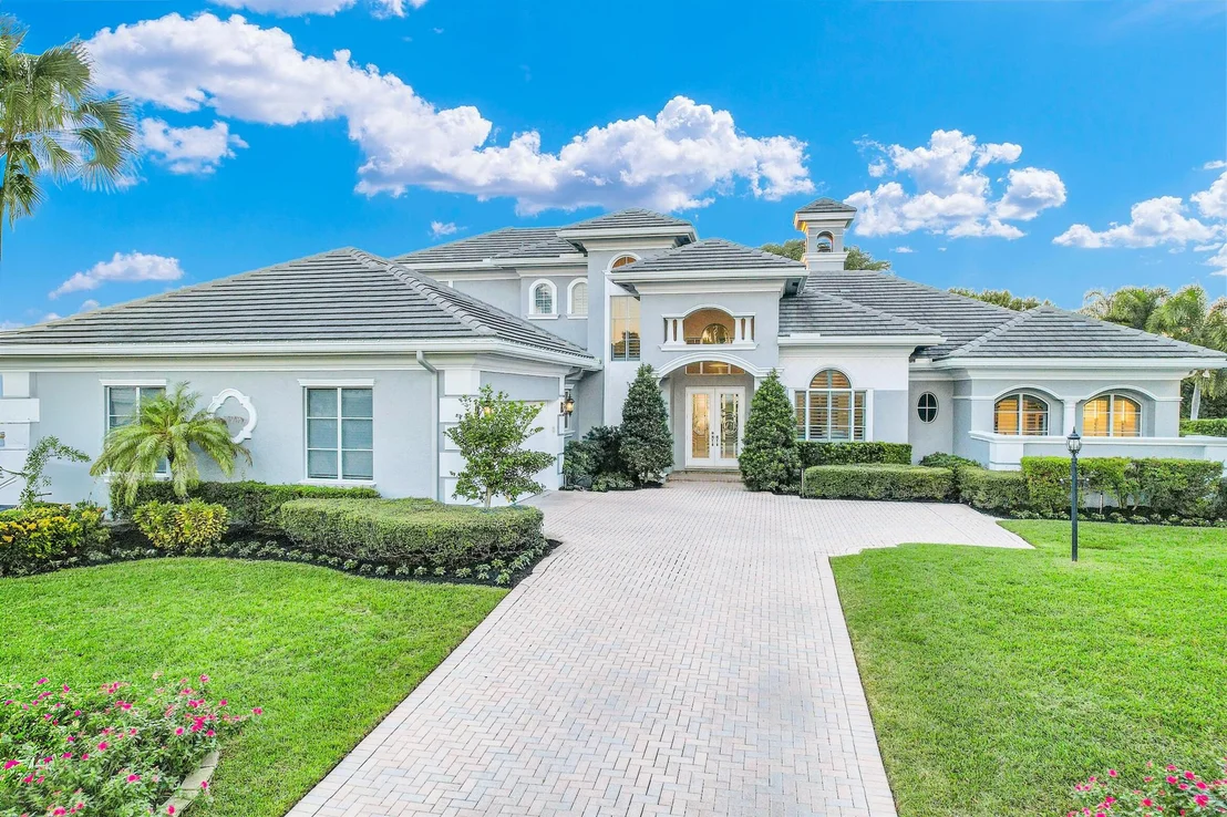 Photo of 10633 Pine Tree Terrace