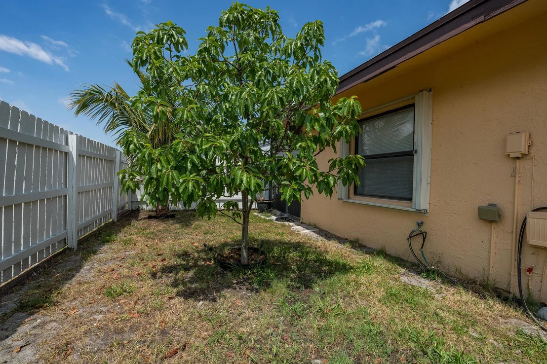 Photo of 12 Thurlow Drive