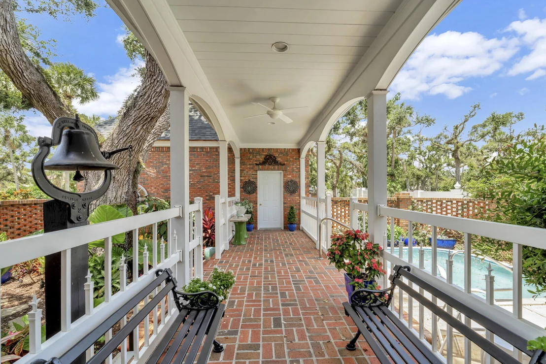 Photo of 645 Riomar Drive