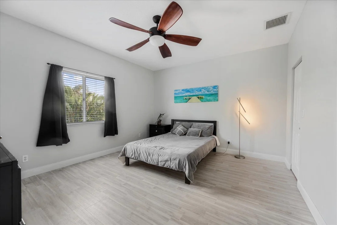 Photo of 938 Marlin Drive