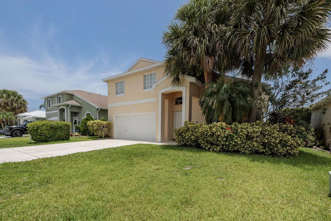Photo of 4716 SE Winter Haven Court