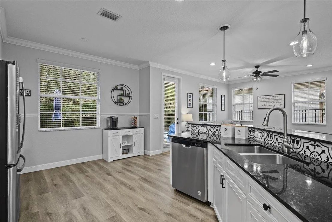 Photo of 627 Castle Drive