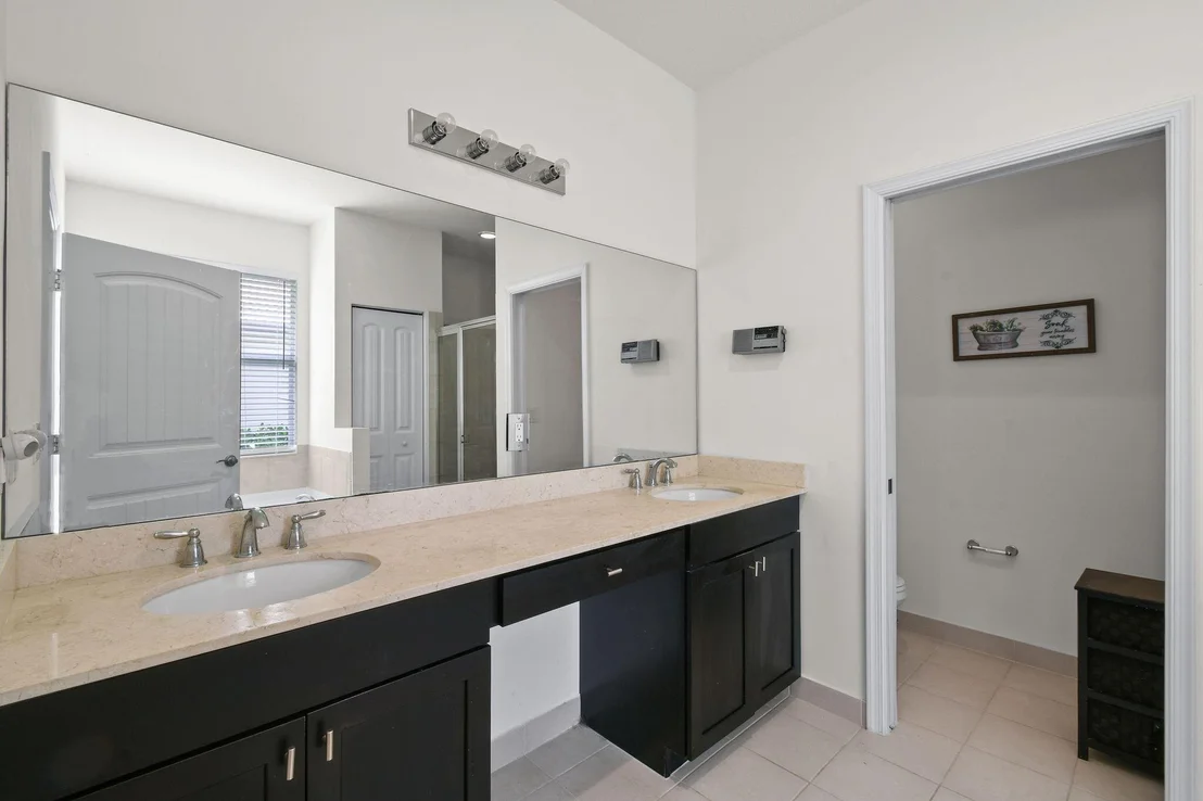 Photo of 7139 Limestone Cay Road