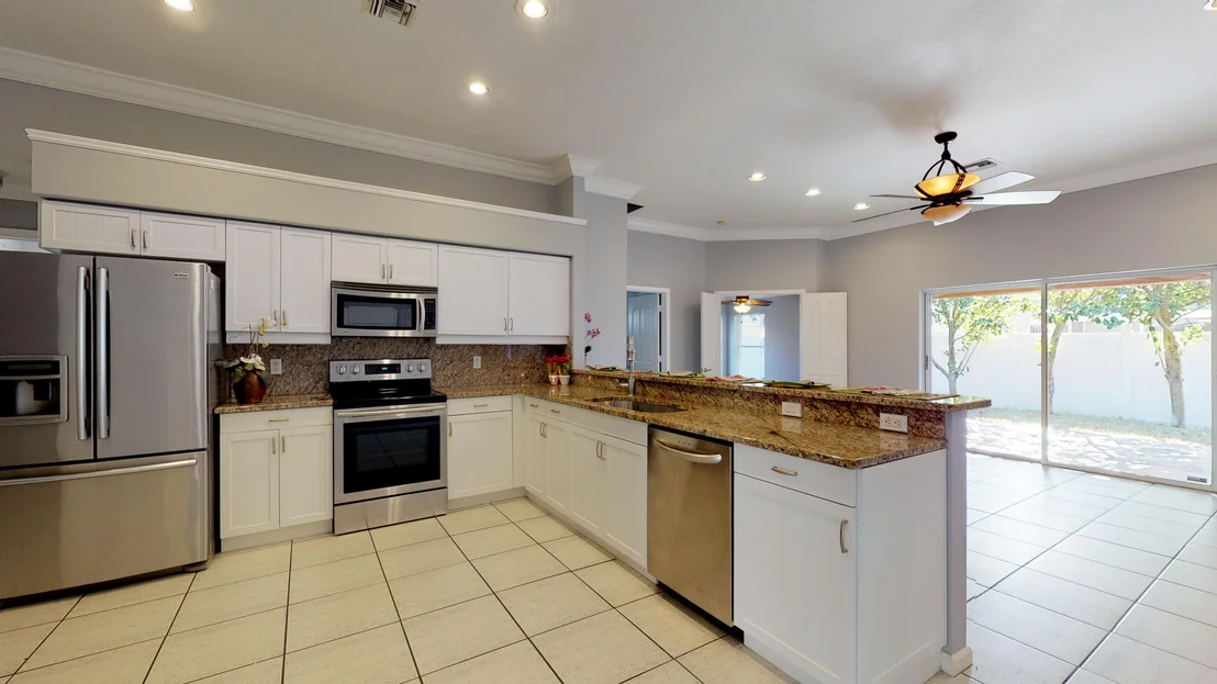 Photo of 6246 Leslie Street