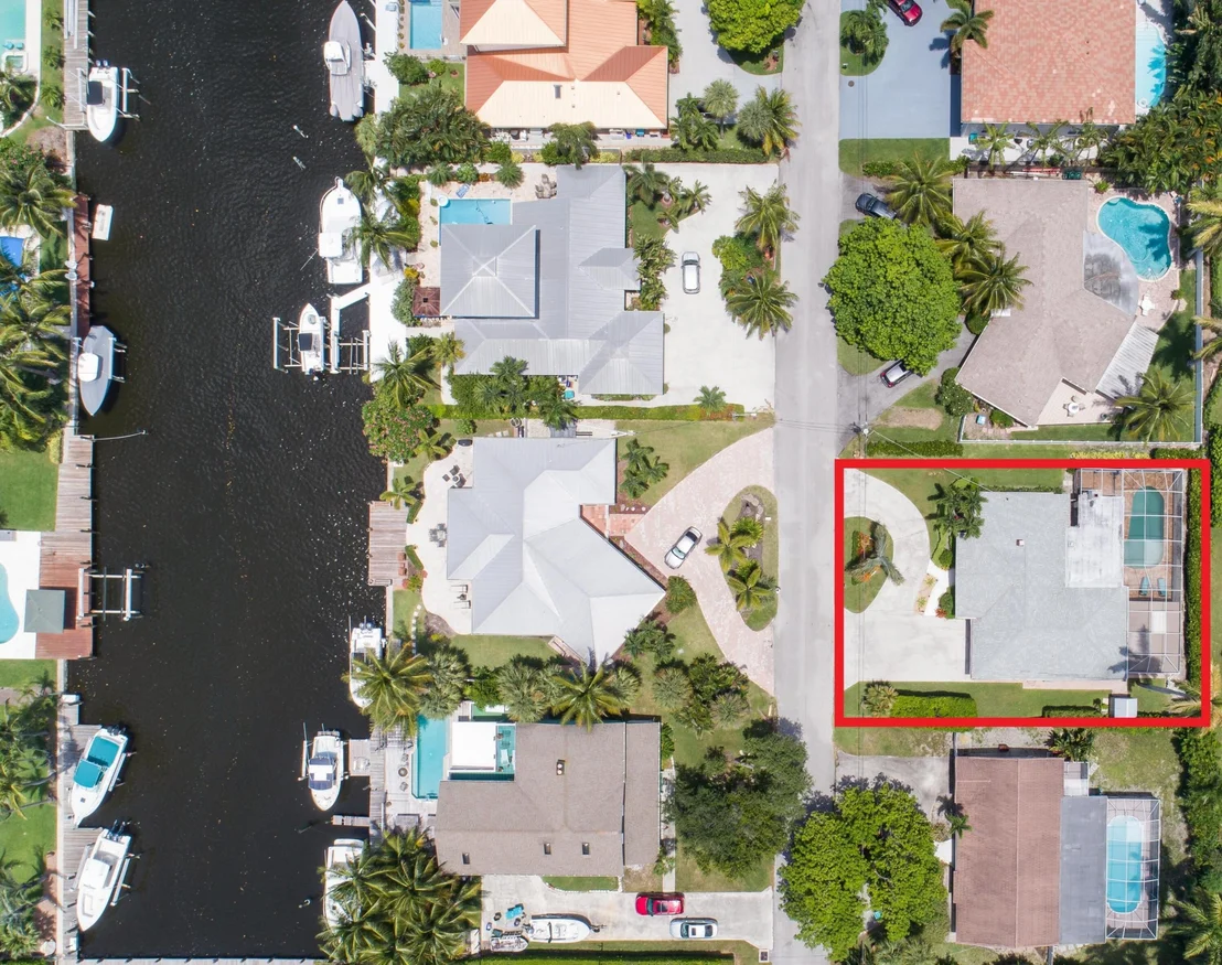 Photo of 634 Riviera Drive