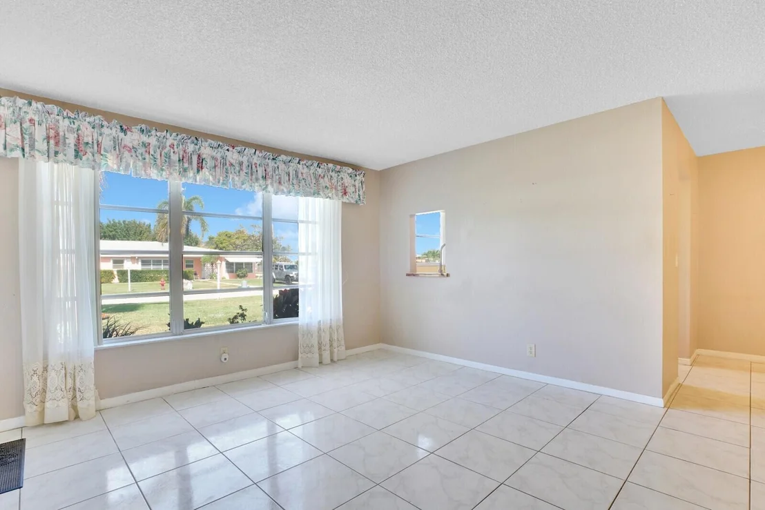 Photo of Unit C at 330 Main Boulevard