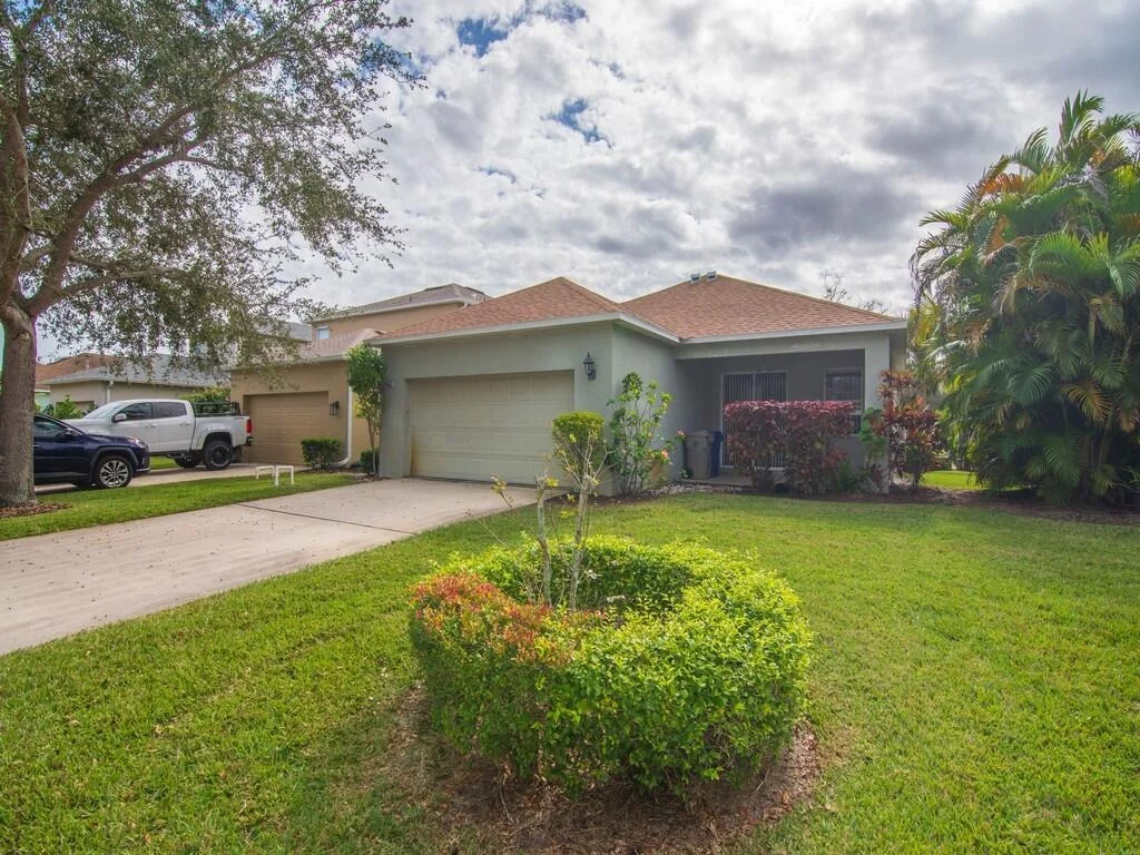 Photo of 7870 15th Lane