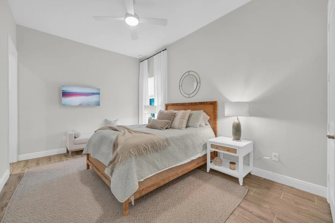 Photo of 668 SW Riverwatch Place