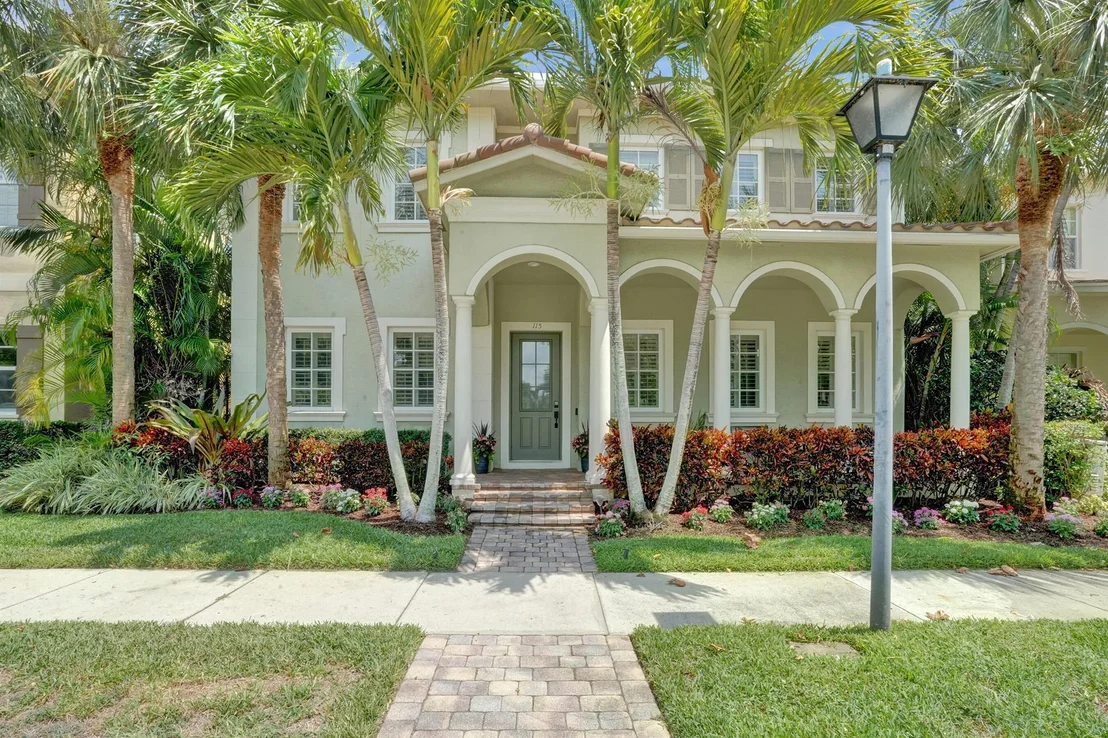 Photo of 115 Edenberry Avenue