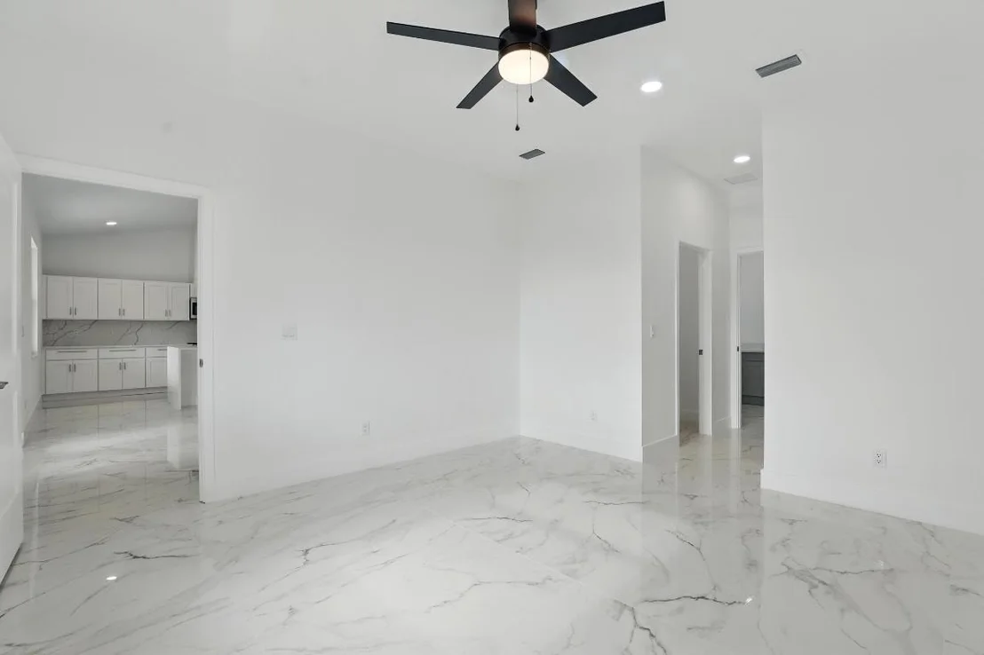 Photo of 5104 Birch Drive