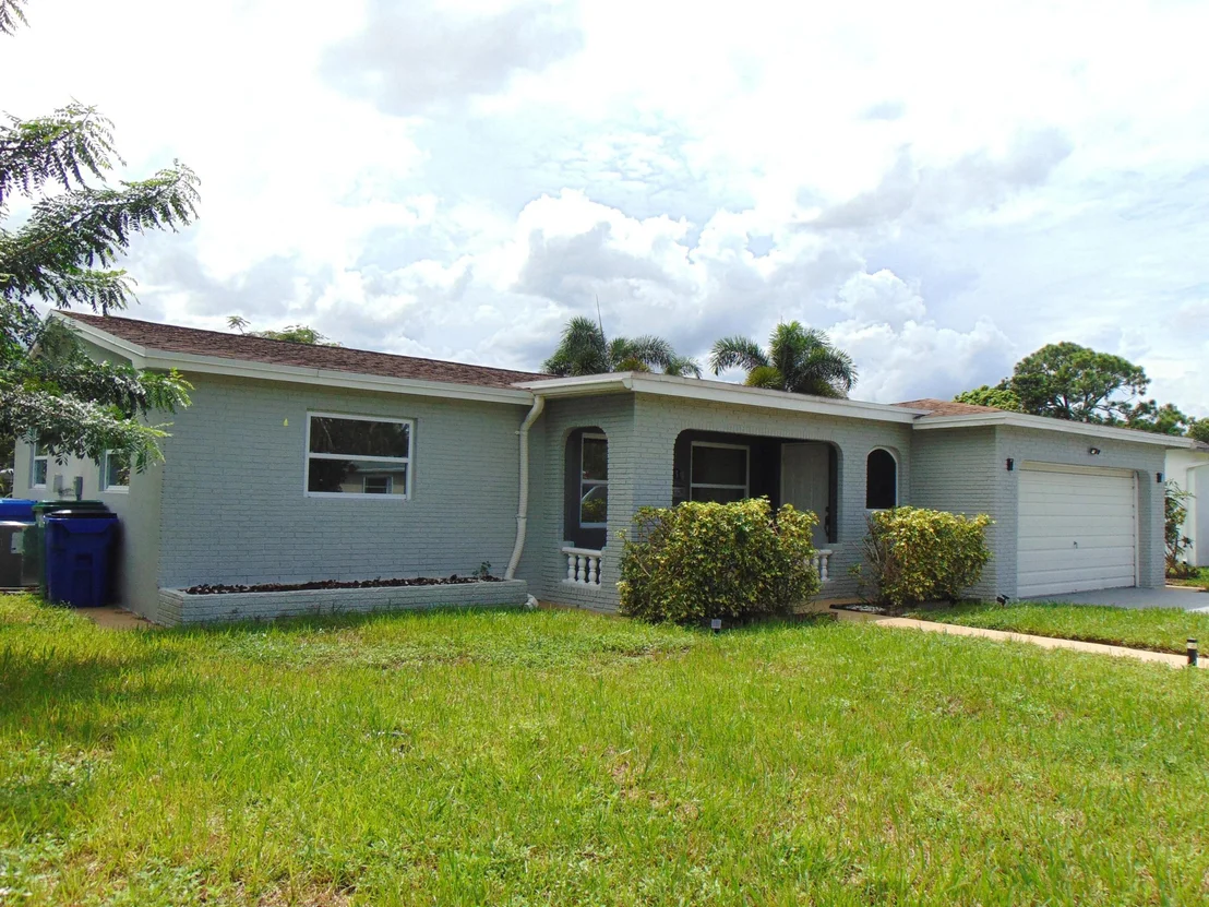Photo of 6854 NW 3RD Street