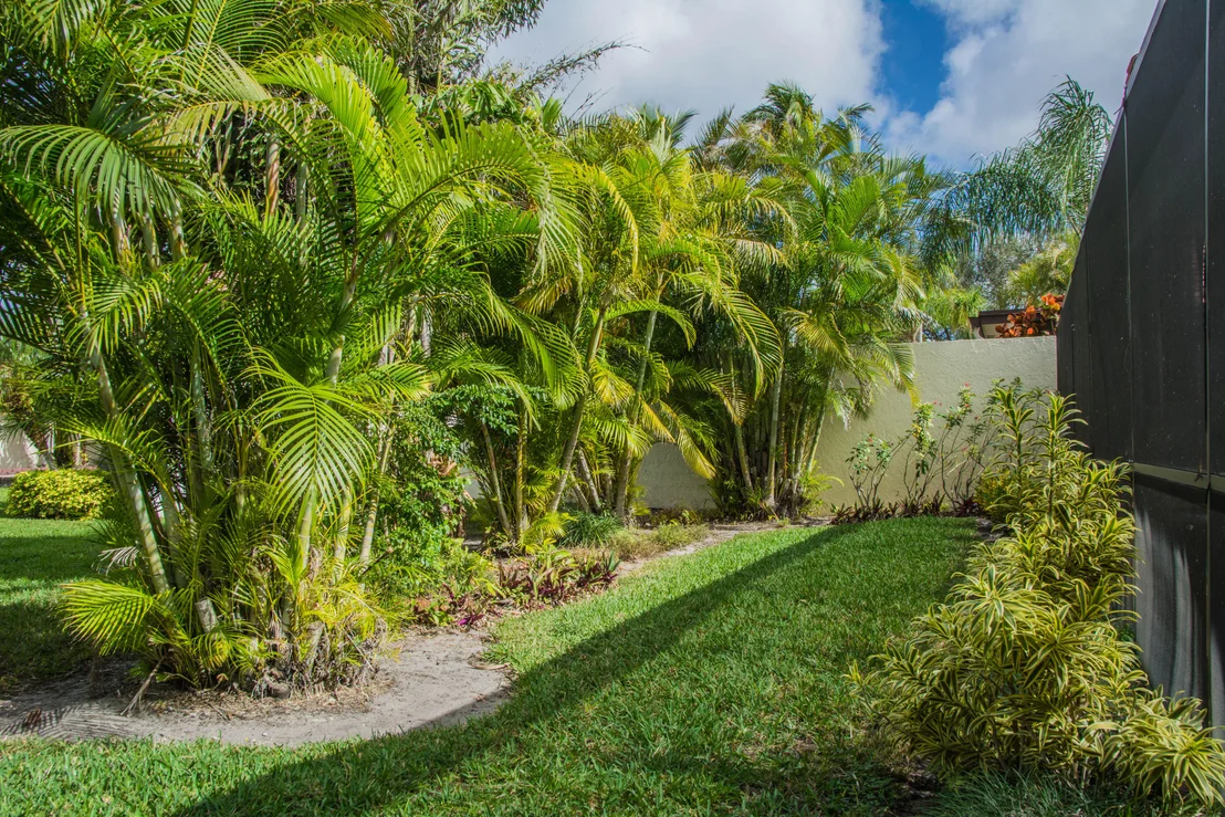Photo of 22511 Esplanada Circle W