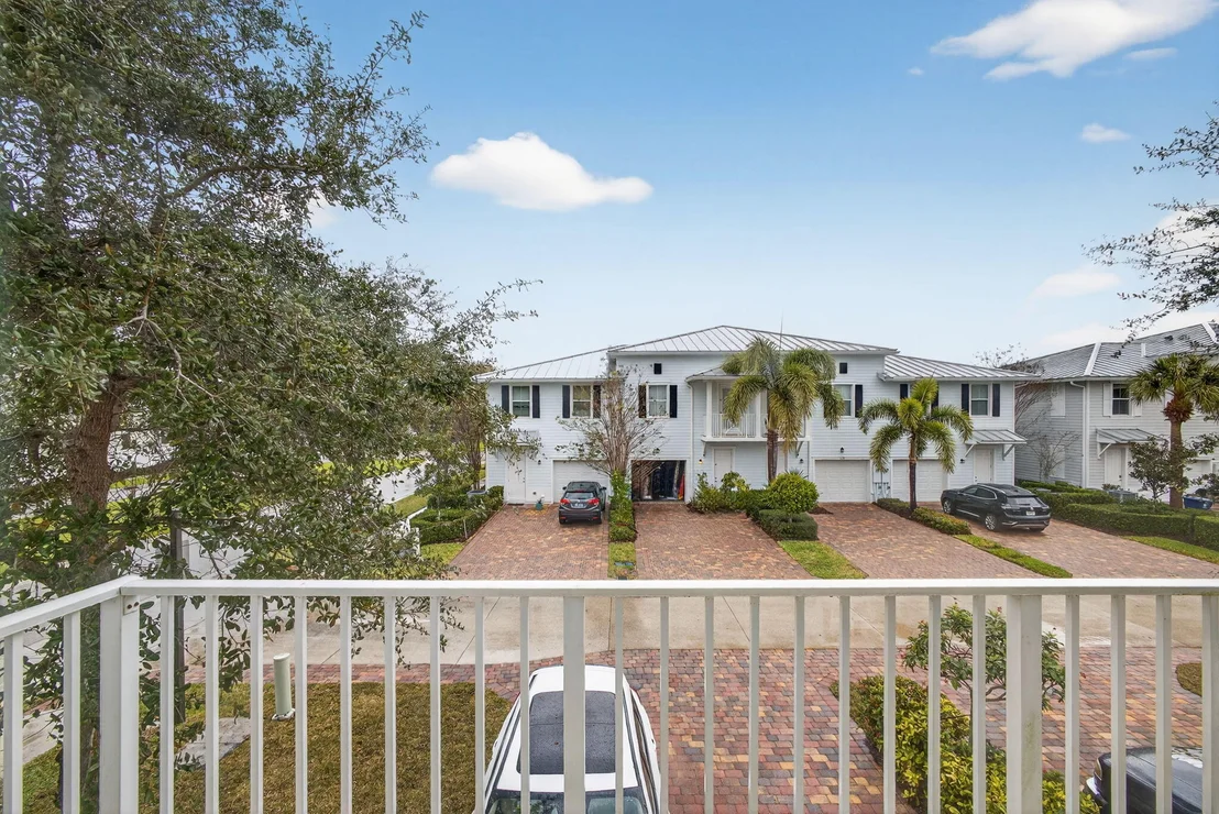 Photo of 1127 Dakota Drive