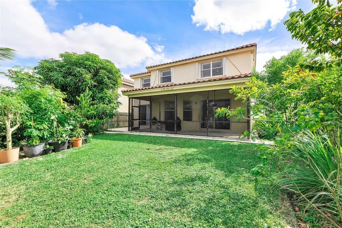 Photo of 3527 Chesapeake Circle