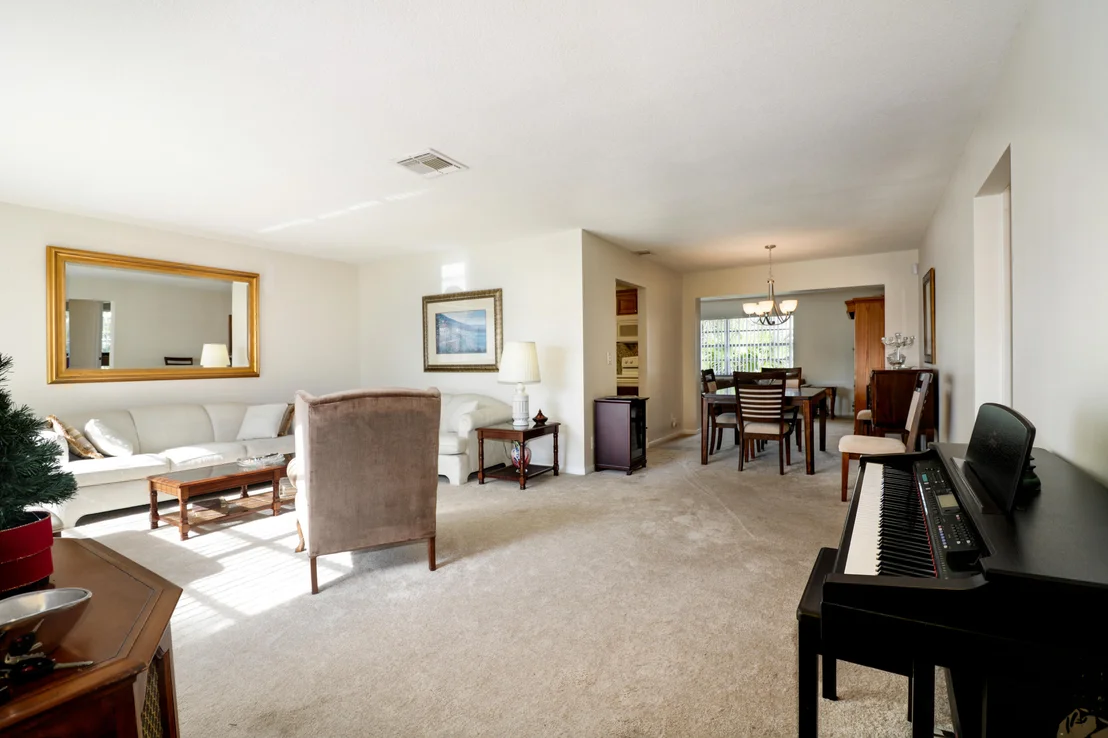 Photo of 6322 Silver Moon Lane