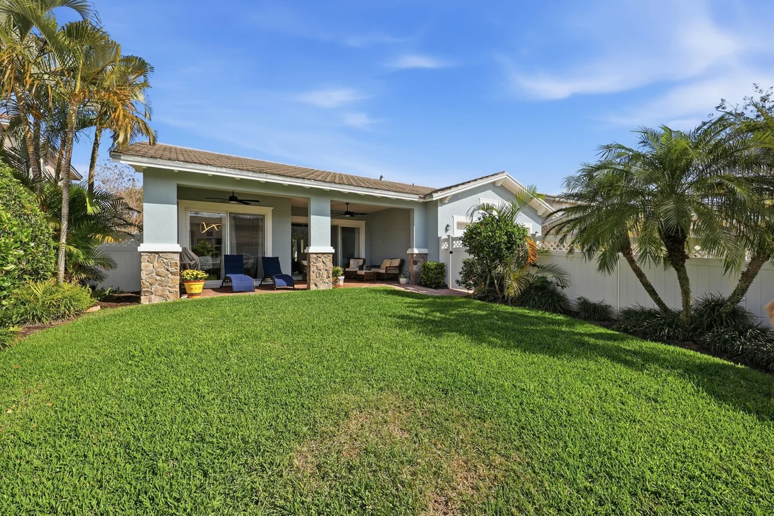 Photo of 1358 Community Drive