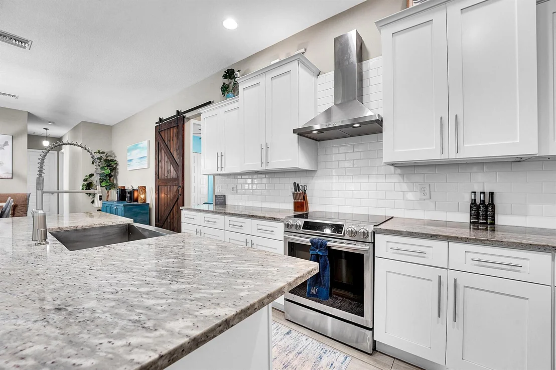 Photo of 1404 Lone Pine Drive