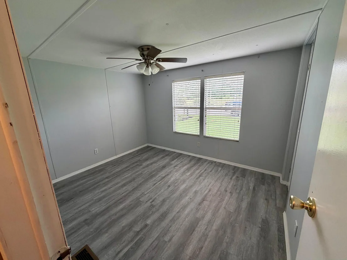 Photo of 405 SE 8TH Street