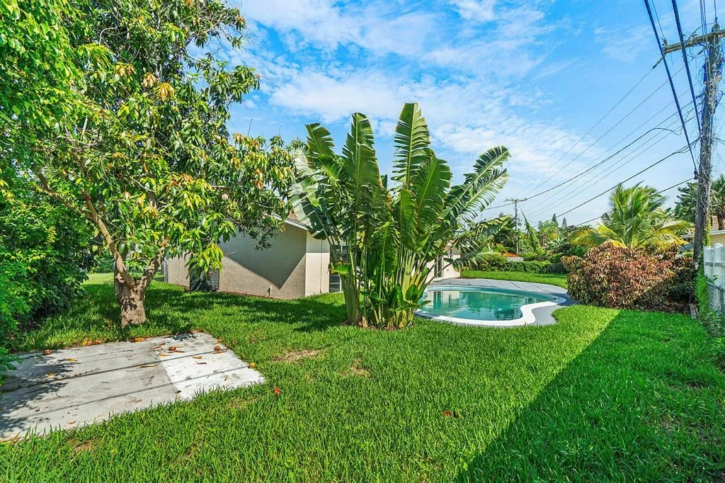 Photo of 667 Eagle Circle