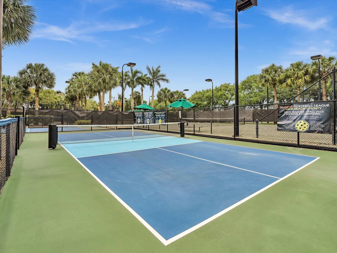 Photo of 9577 Isles Cay Drive