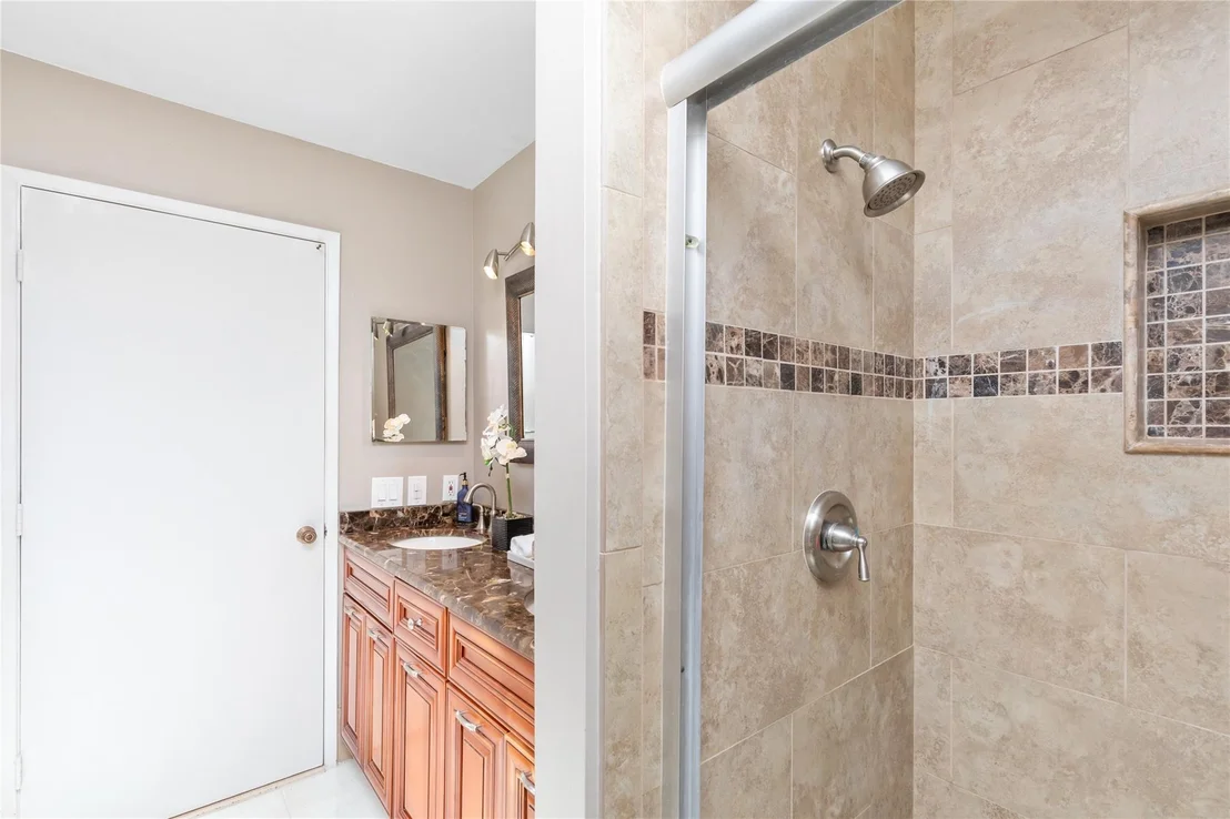 Photo of 21011 Windemere Lane