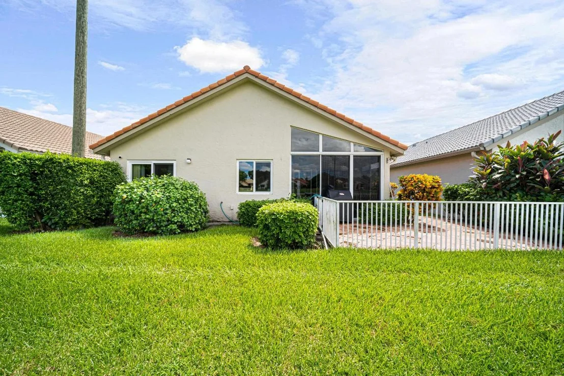 Photo of 6087 Bay Isles Drive