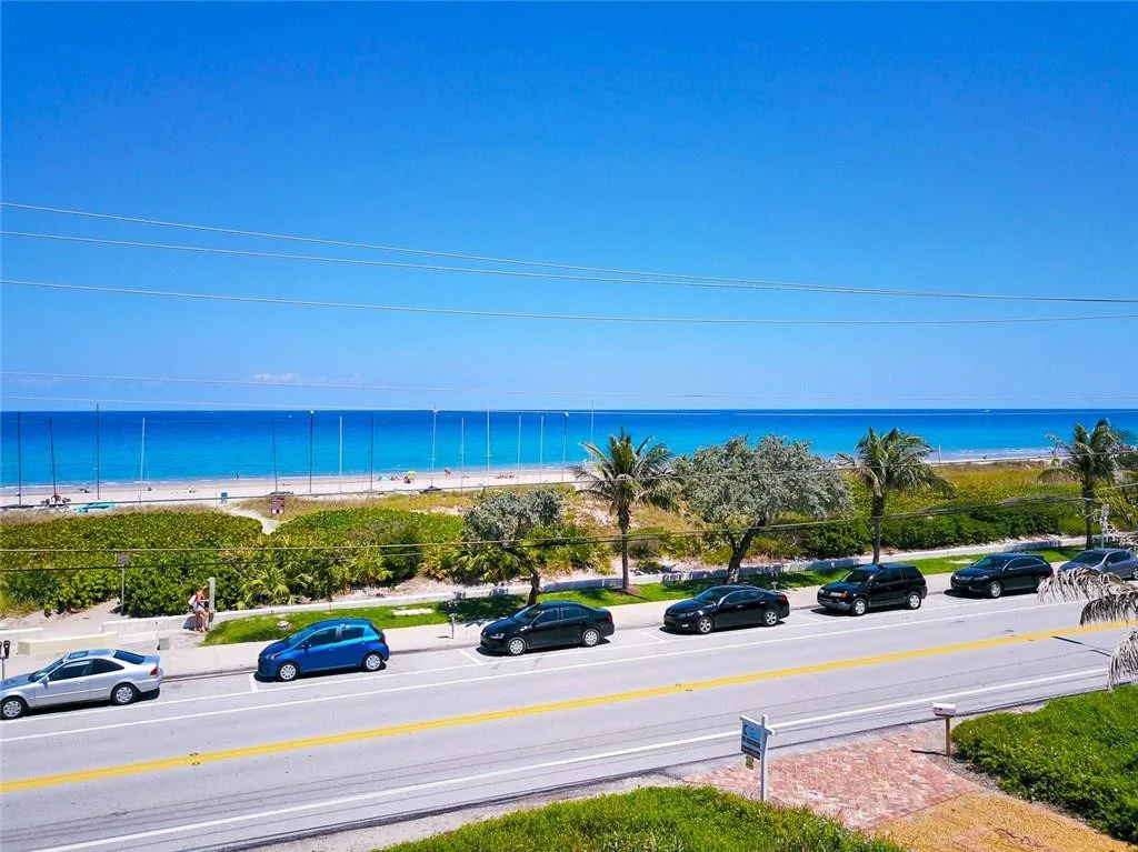 Photo of 344 N Ocean Boulevard