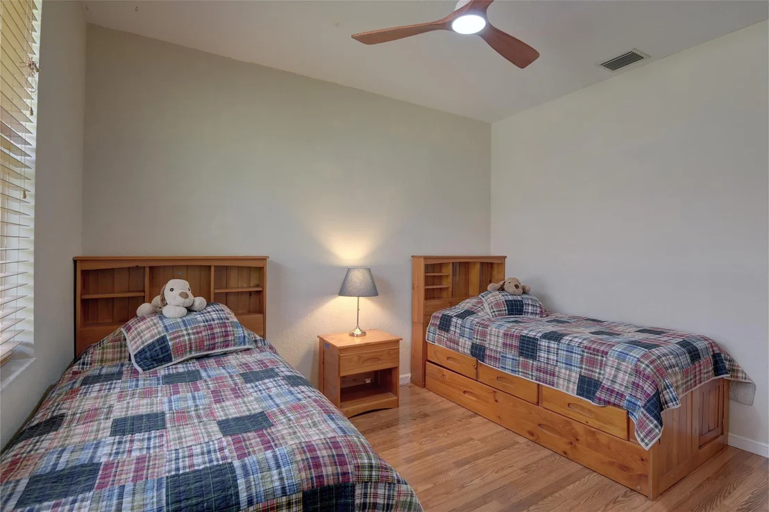 Photo of 1125 Waterside Circle