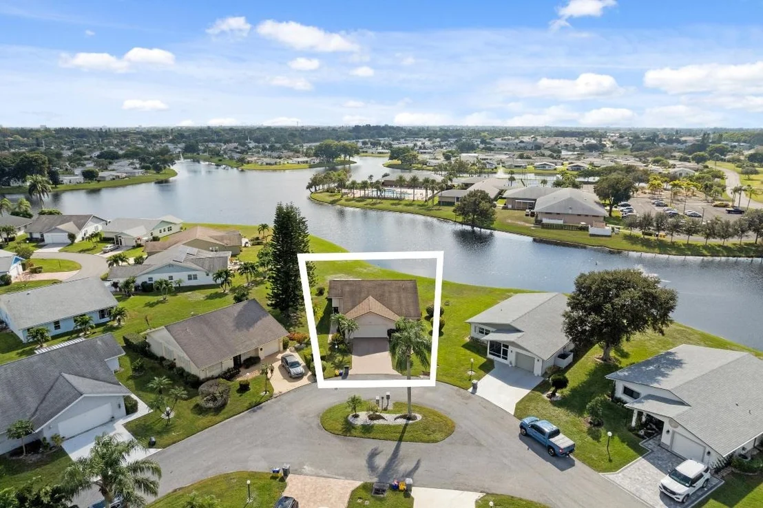 Photo of 3832 Rowena Circle