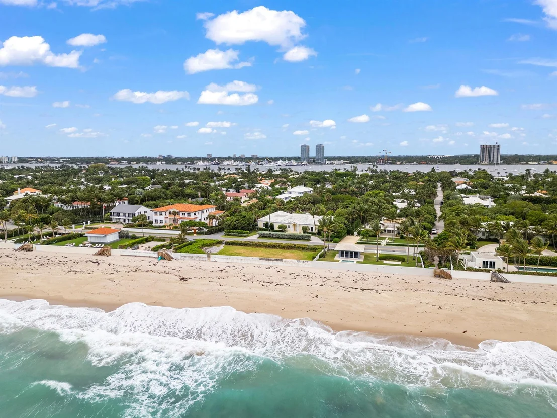 Photo of 1160 N Ocean Boulevard