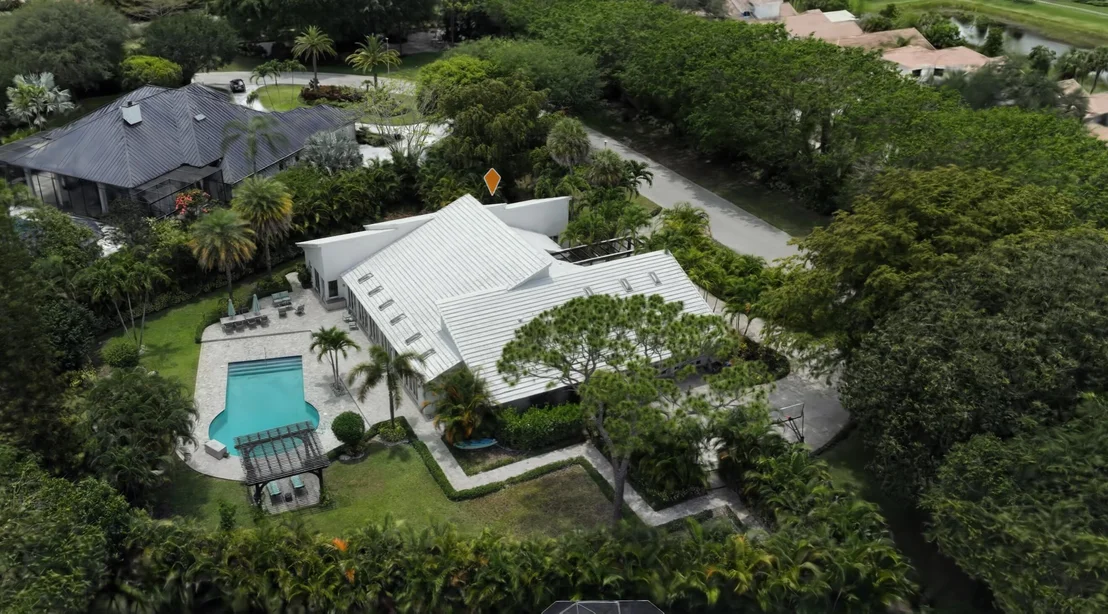 Photo of 355 Oakview Drive
