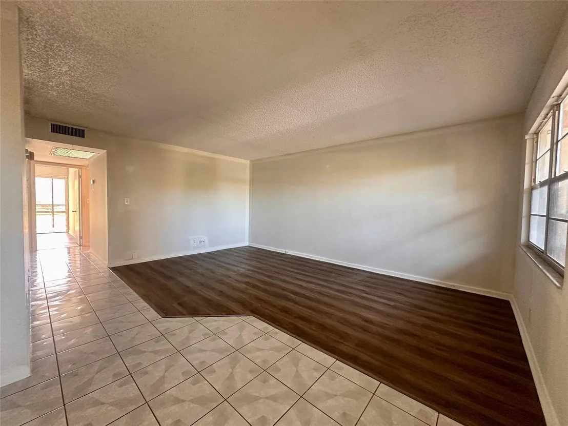 Photo of Unit B2 at 1805 Eleuthera Point