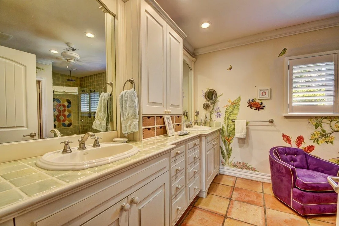Photo of 1011 Beach Drive