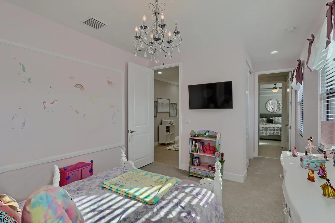 Photo of 7184 Montereal Path