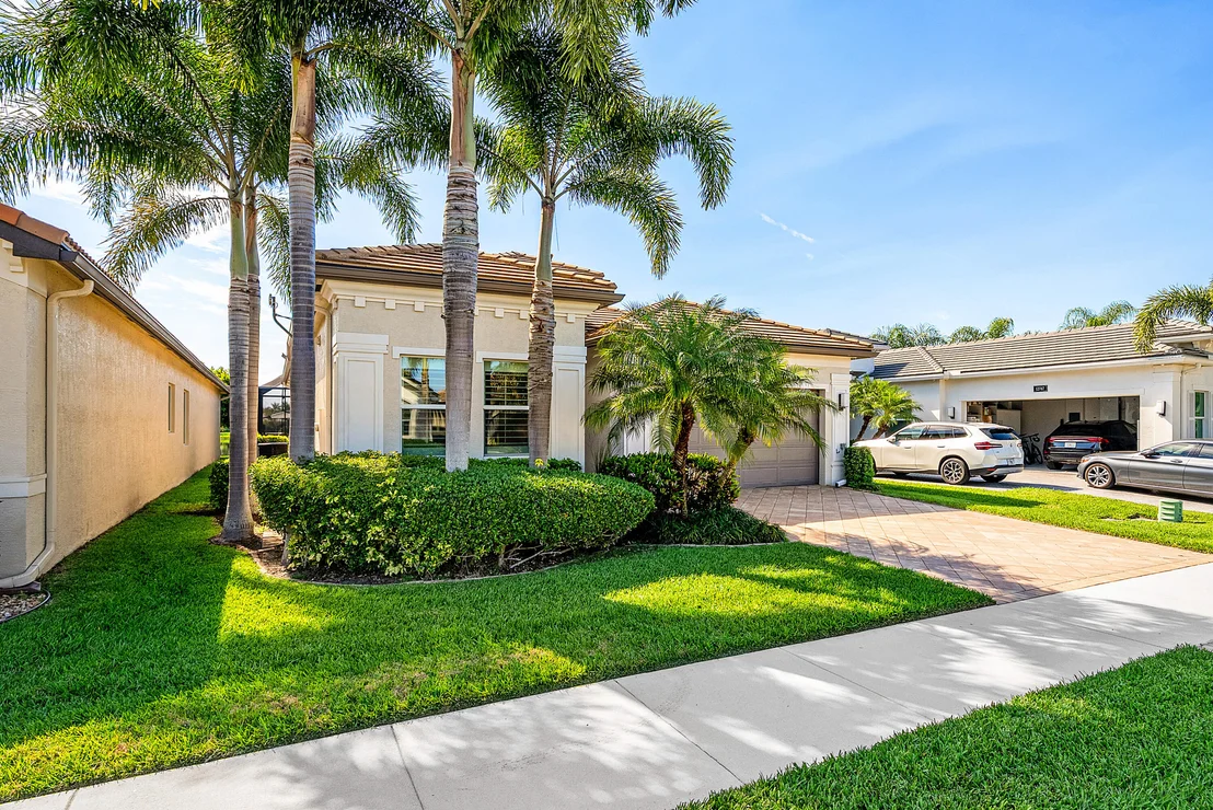 Photo of 12753 Bonnington Range Drive