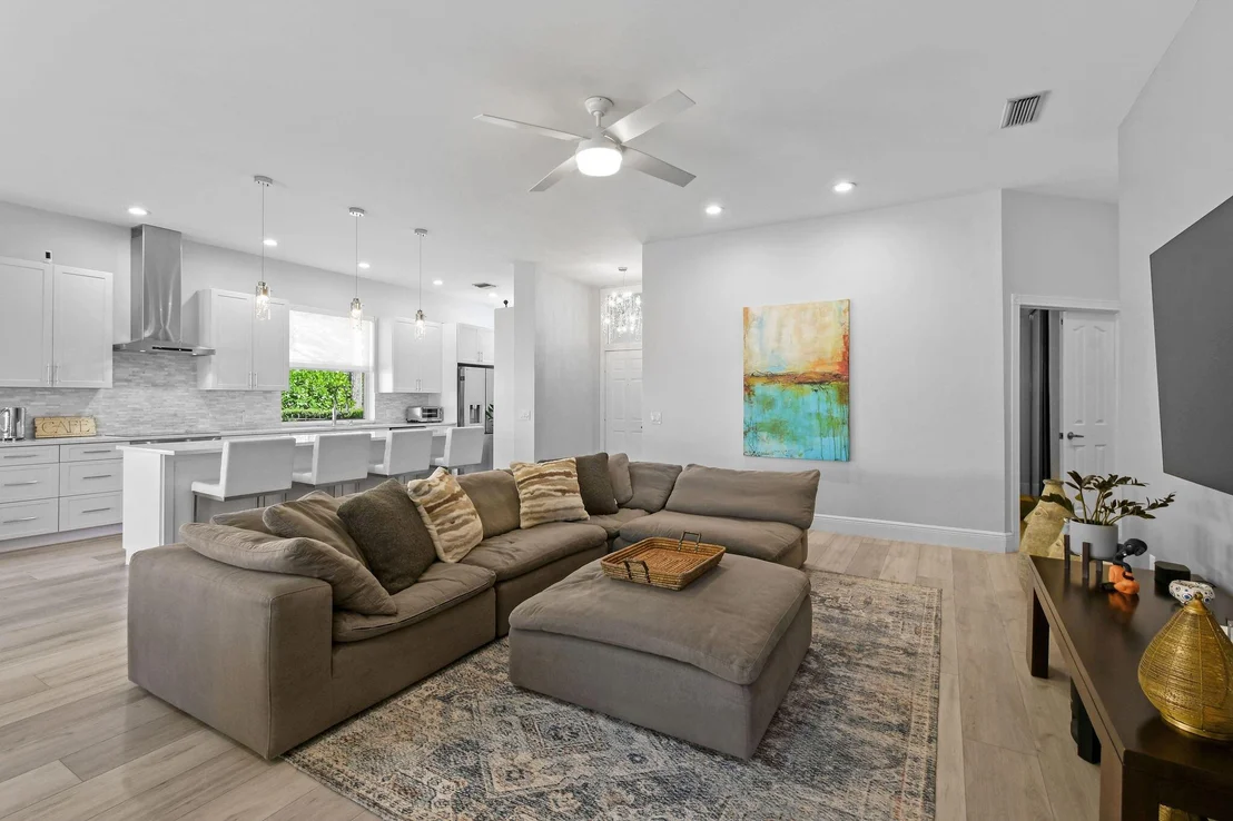 Photo of 165 Hampton Place