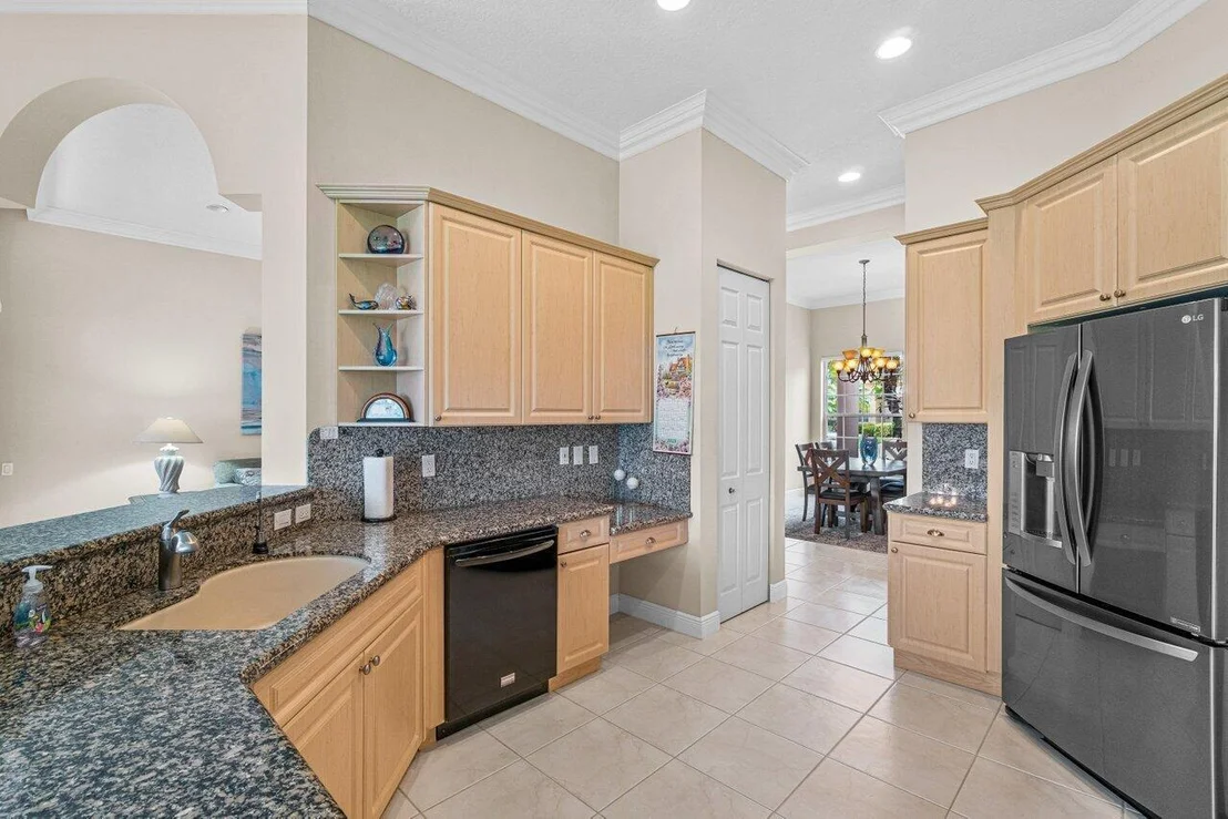 Photo of 6640 Catania Drive