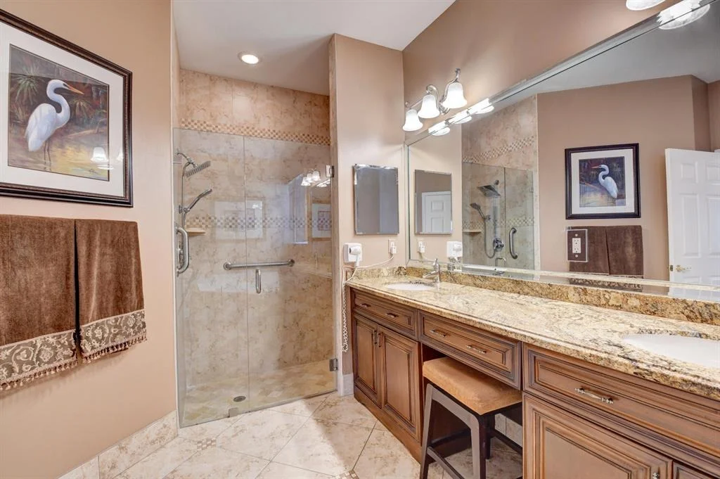 Photo of 9685 Arbor View Drive N