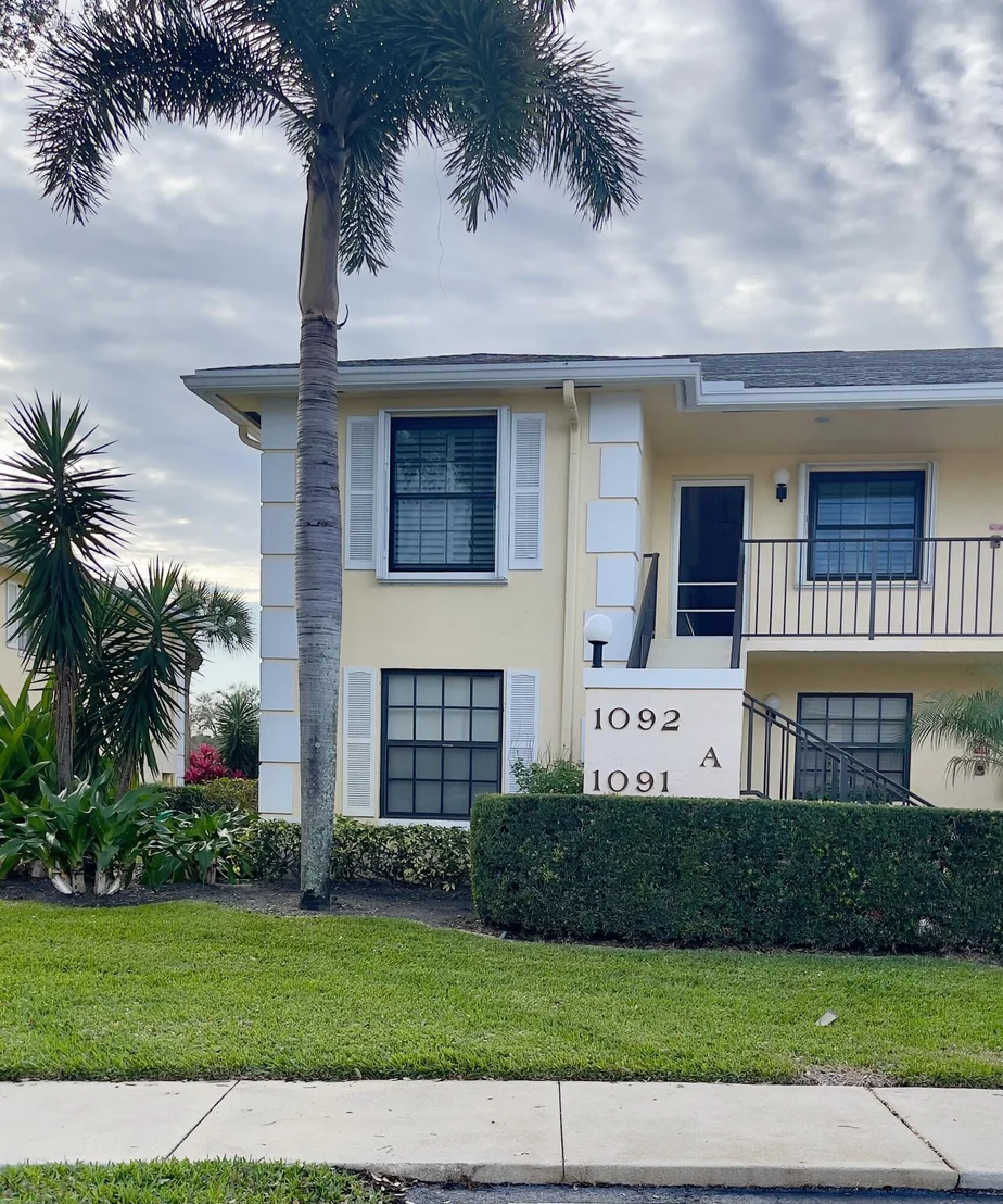 Photo of Unit A at 1092 Keystone Drive