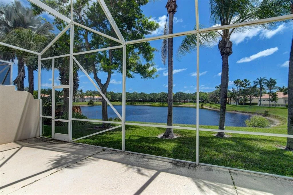 Photo of 2065 Valencia Drive