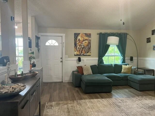Photo of 9145 Chrysanthemum Drive