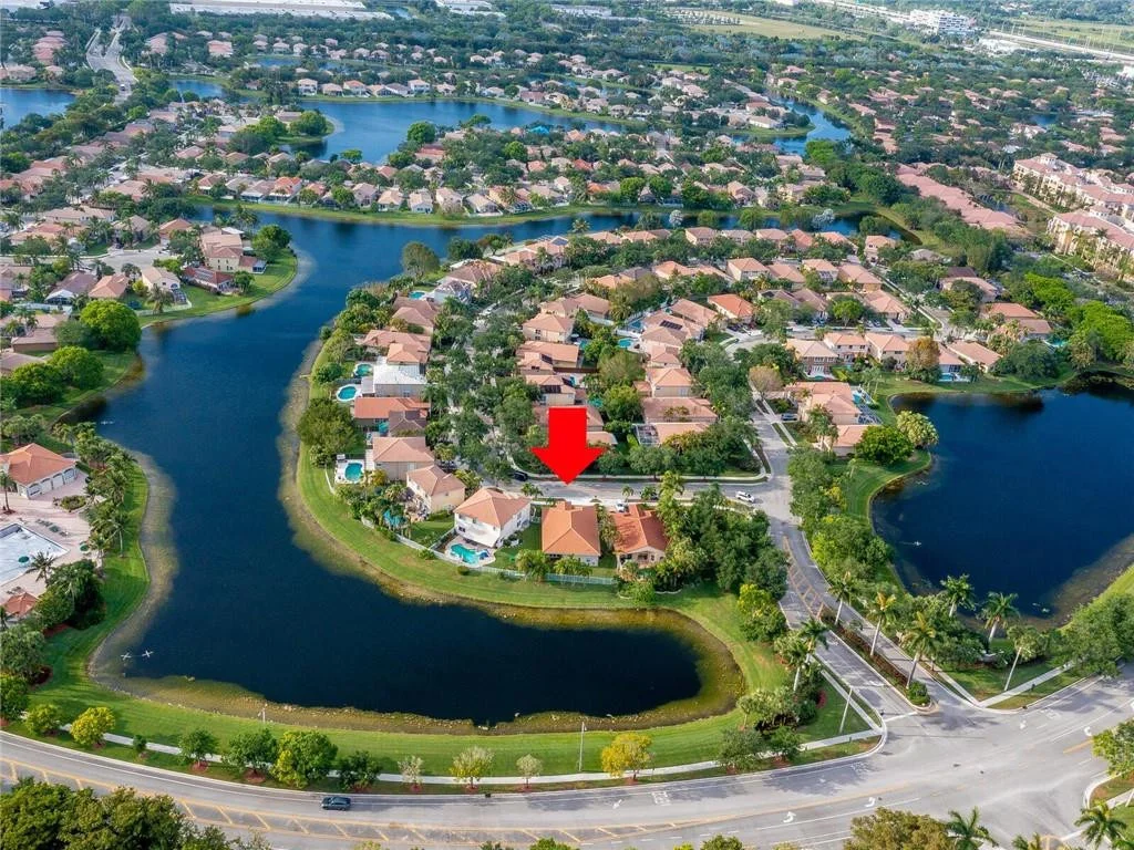 Photo of 16449 Sapphire Place