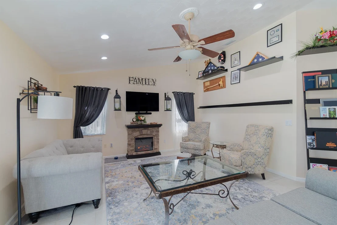 Photo of 104 W Rubber Tree Drive