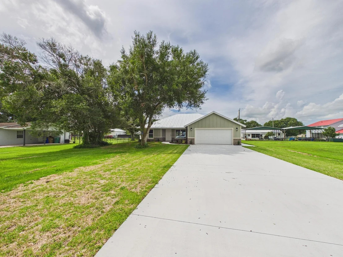 Photo of 1007 SW 5TH Street