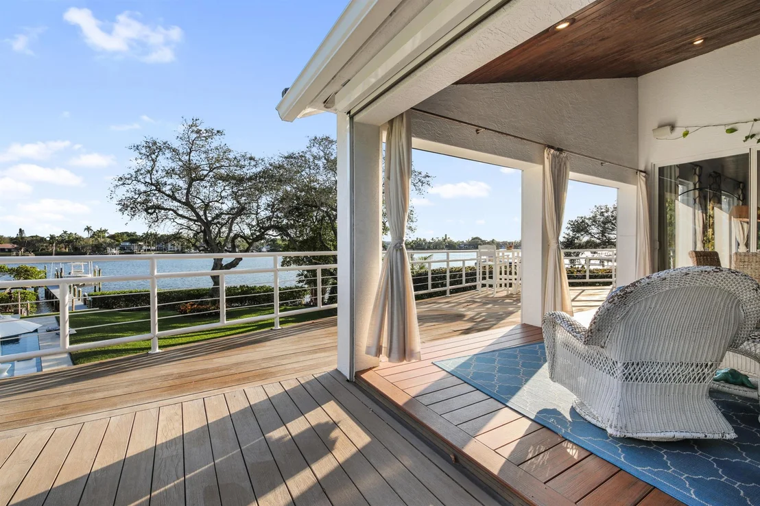 Photo of 5438 Pennock Point Road
